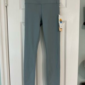 Vuori Women's Leggings in Slate Blue